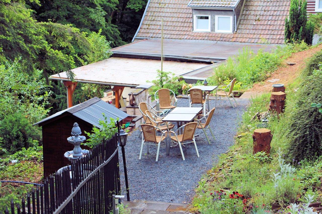 Aparthotel Haus Teufenbach à Bad Neuenahr-Ahrweiler Extérieur photo
